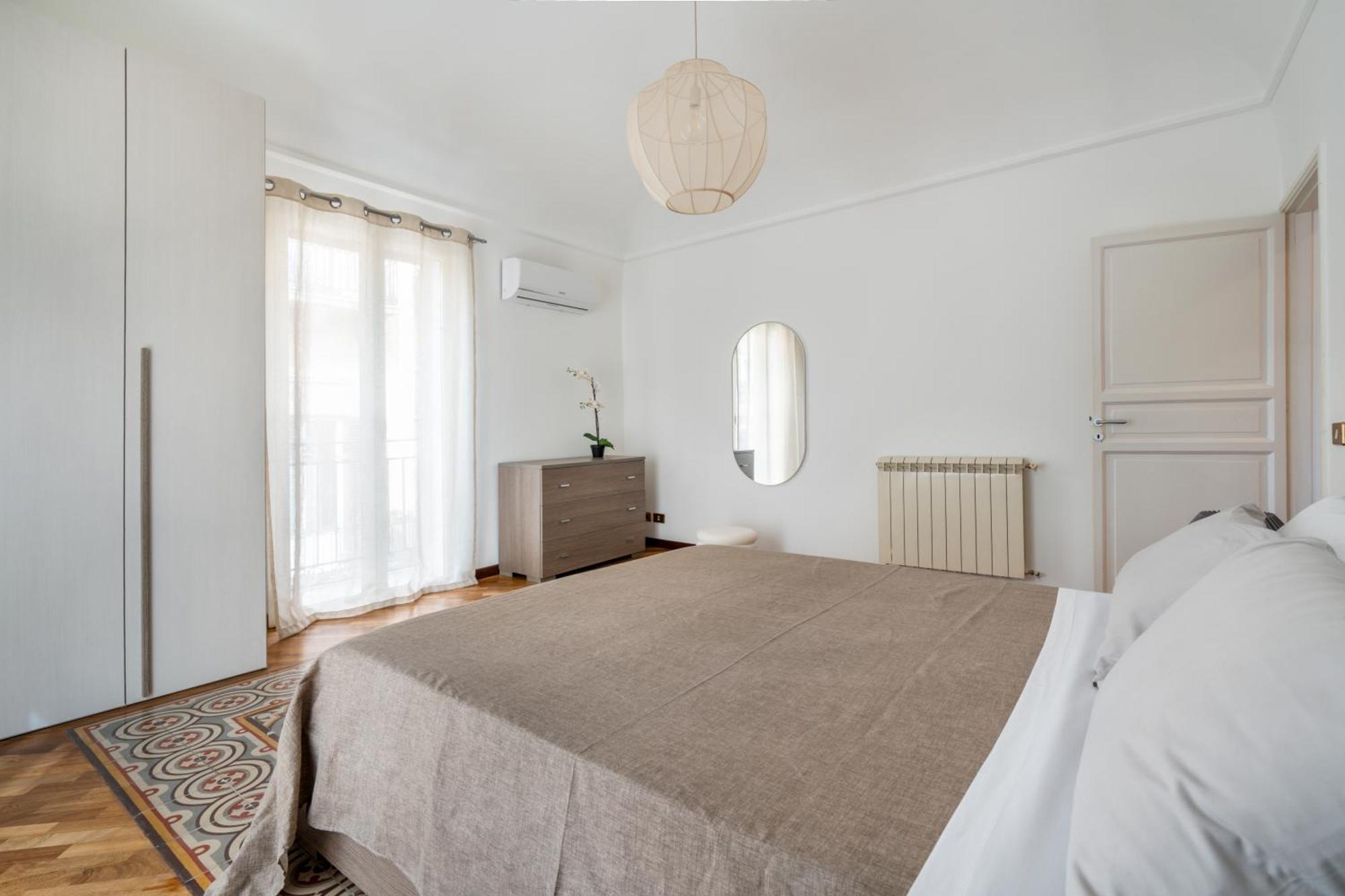 Casa Bentivegna Apartment ปาแลร์โม ภายนอก รูปภาพ